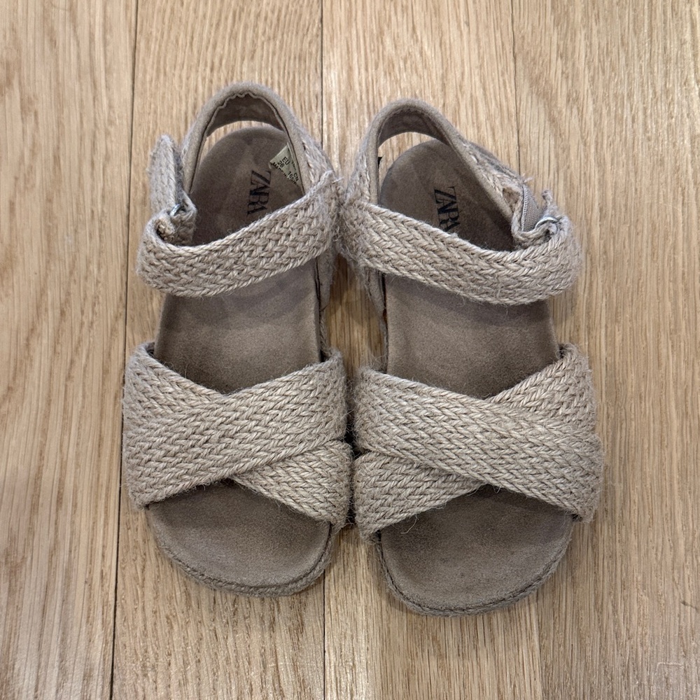 Zara toddler woven Sandals